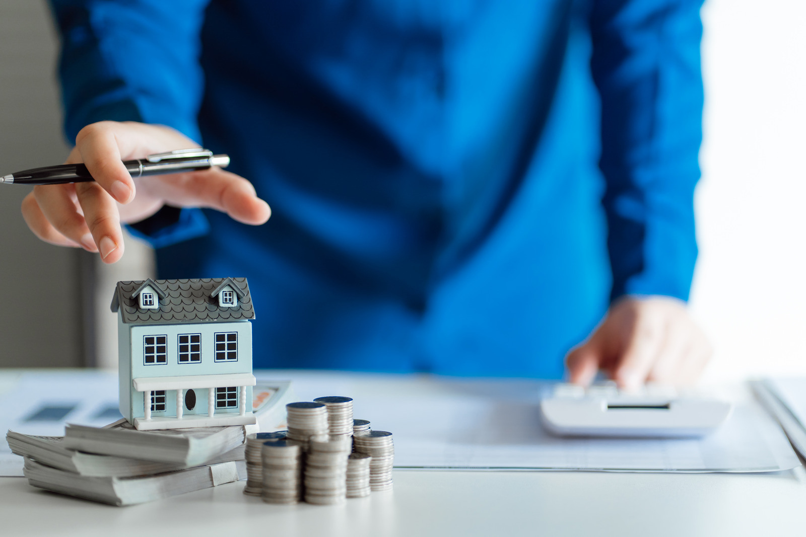 Choosing a Business Loan vs Commercial Property Loan for Business Premises
