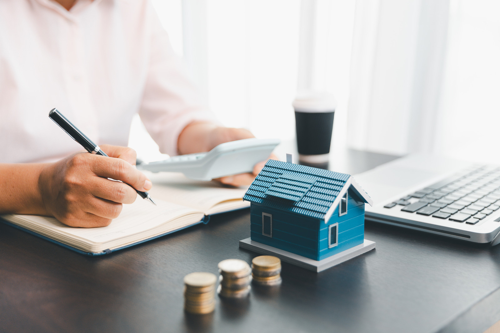 Private Mortgage Lenders vs Non-Bank Lenders